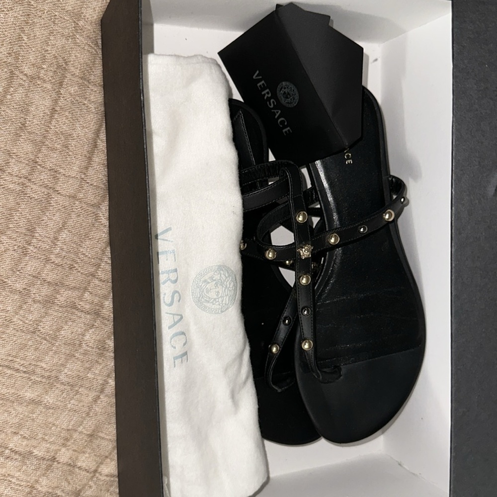 Authentic Versace sandals - Picture 2 of 4